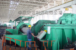 Chamfering Machine for Spiral Pipe With Diameter 2420mm Chamfering Machine for Spiral Pipe With Diameter 2420mm